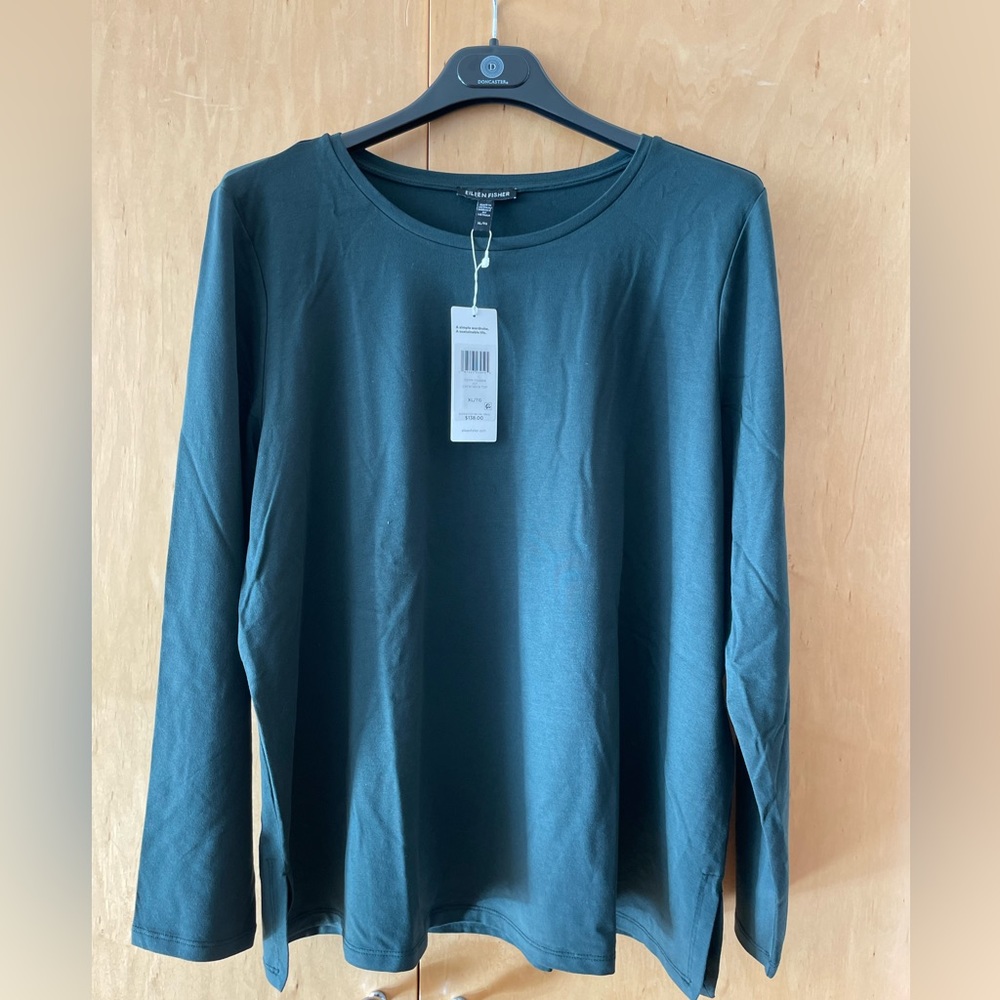 Eileen Fisher crew neck long sleeve top in color Ivy. Size XL. New with tags!